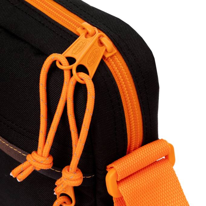 Eastpak bolsas de hombroR42B260 el único naranja de grado de contraste