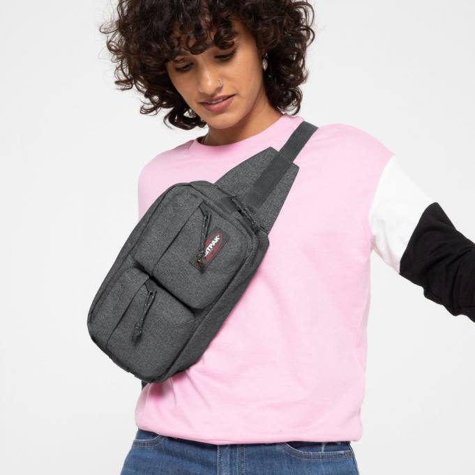 Eastpak bolsasR42B297 riñonera doble mezclilla negra